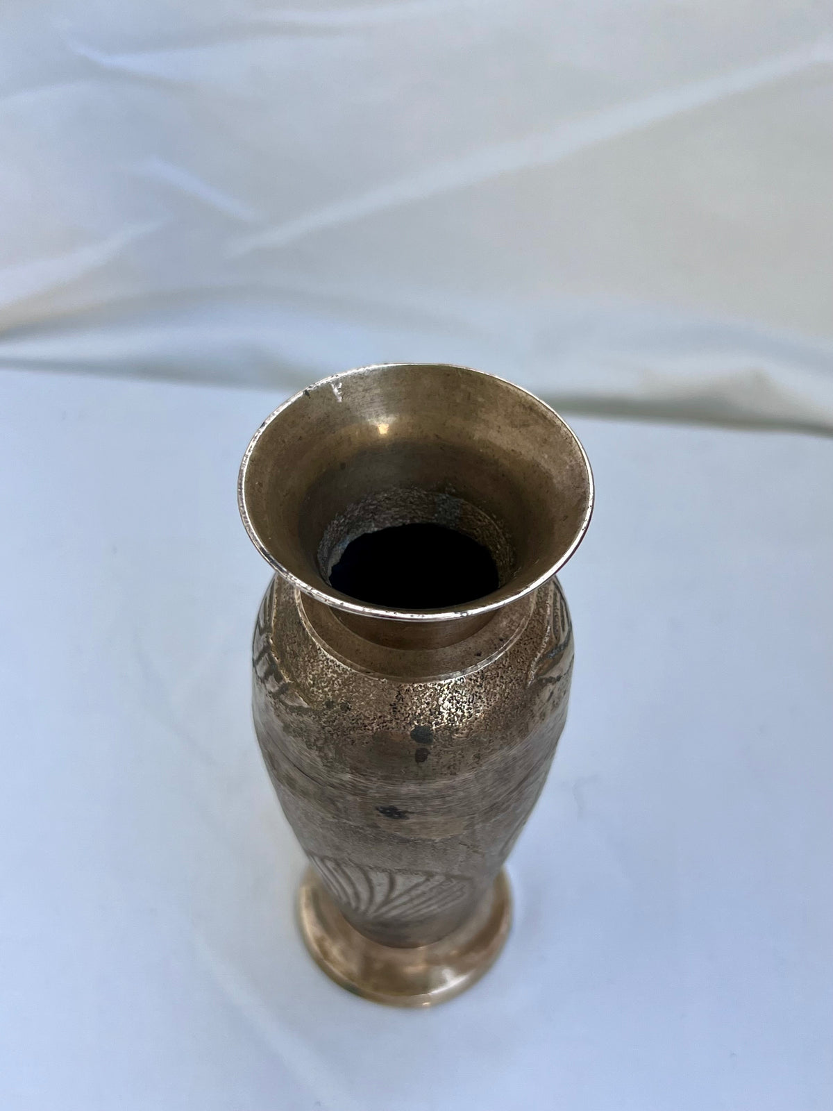petit vase en laiton